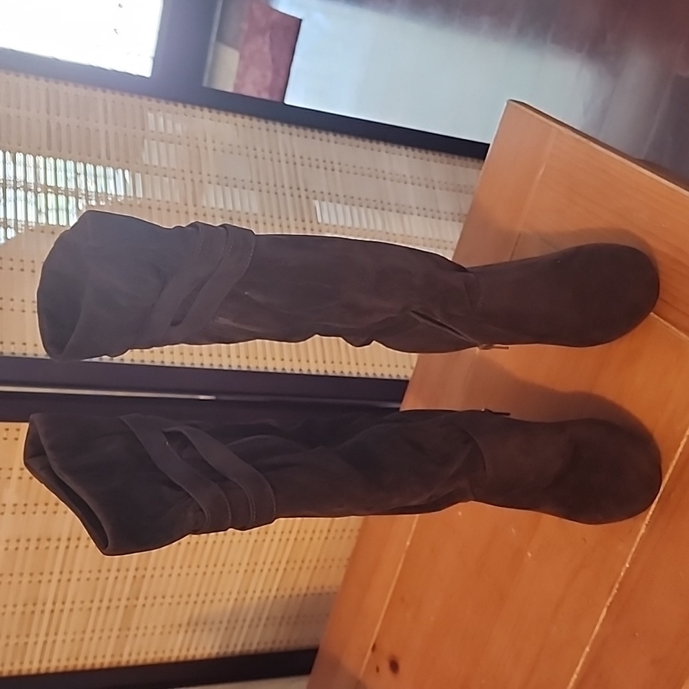 Brown boots